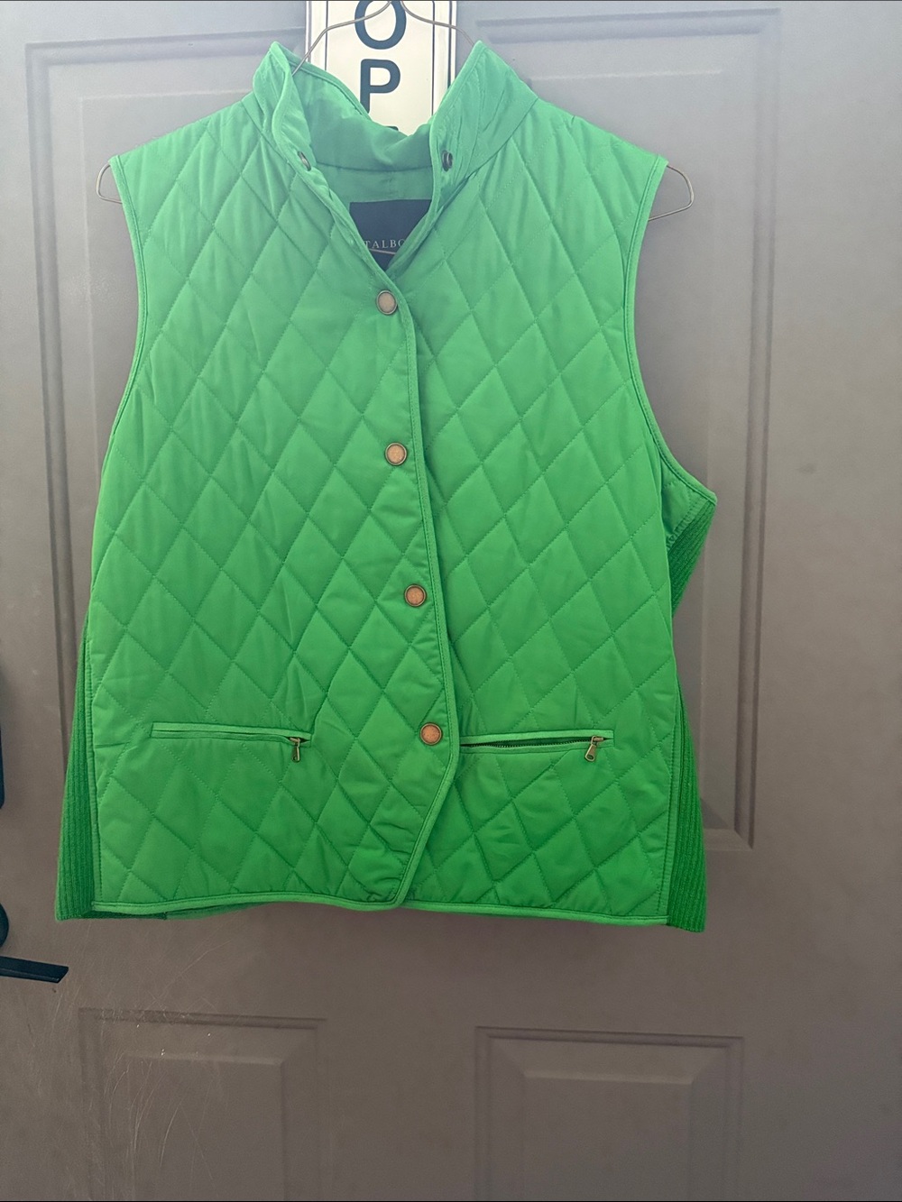 Talbots Kelly Green Quilted Snap-Front Vest